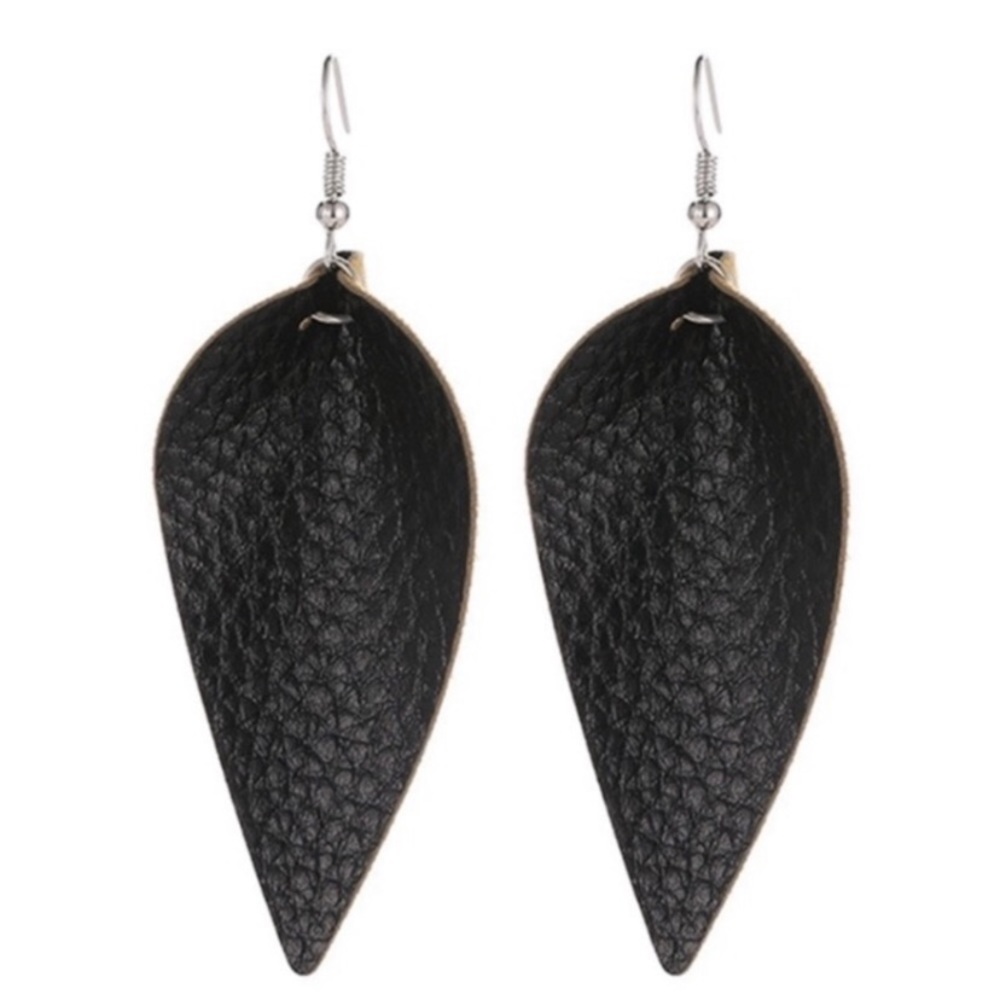 Boho Black teardrop vegan earrings NEW - Picture 2 of 2